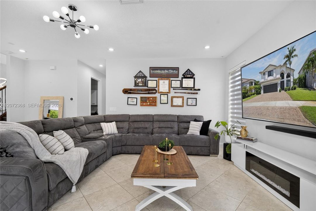 For Sale: $995,000 (4 beds, 4 baths, 2953 Square Feet)