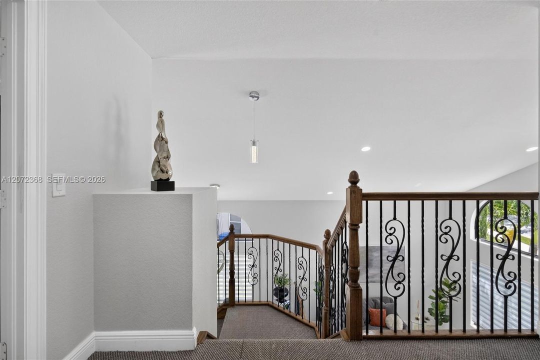 For Sale: $995,000 (4 beds, 4 baths, 2953 Square Feet)