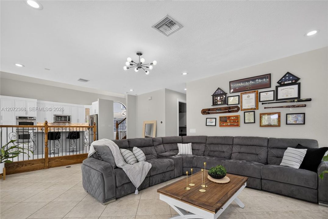 For Sale: $995,000 (4 beds, 4 baths, 2953 Square Feet)