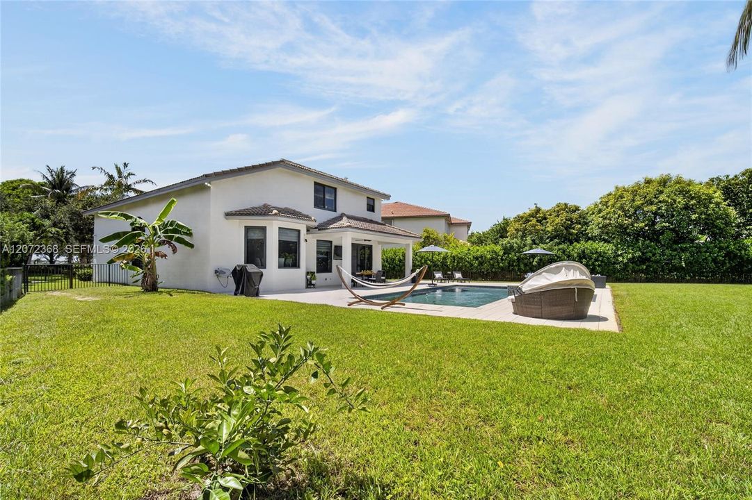 For Sale: $995,000 (4 beds, 4 baths, 2953 Square Feet)