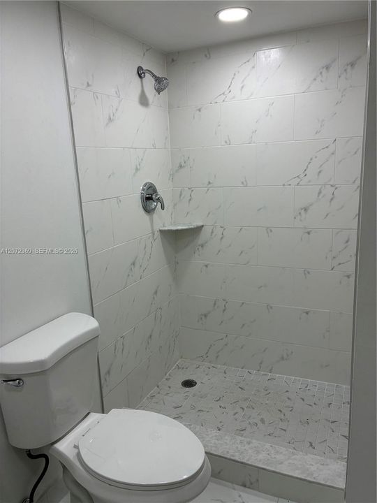 В аренду: $2,200 (2 спален, 2 ванн, 966 Квадратных фут)