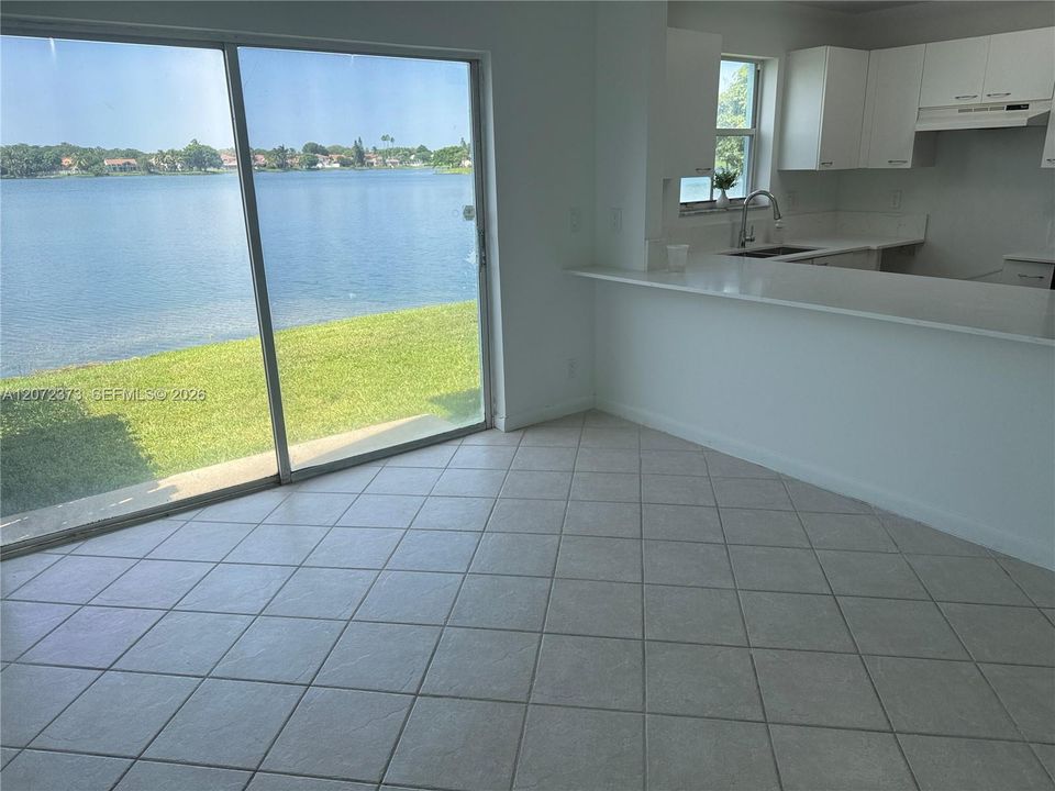 En Venta: $499,800 (3 camas, 2 baños, 1500 Pies cuadrados)