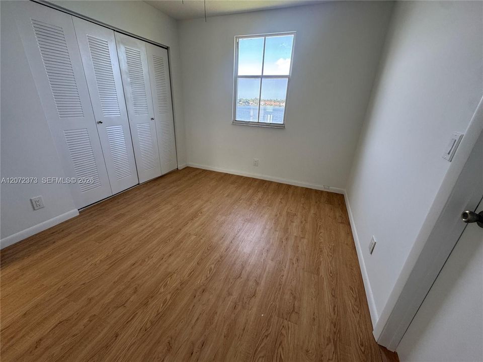 En Venta: $499,800 (3 camas, 2 baños, 1500 Pies cuadrados)