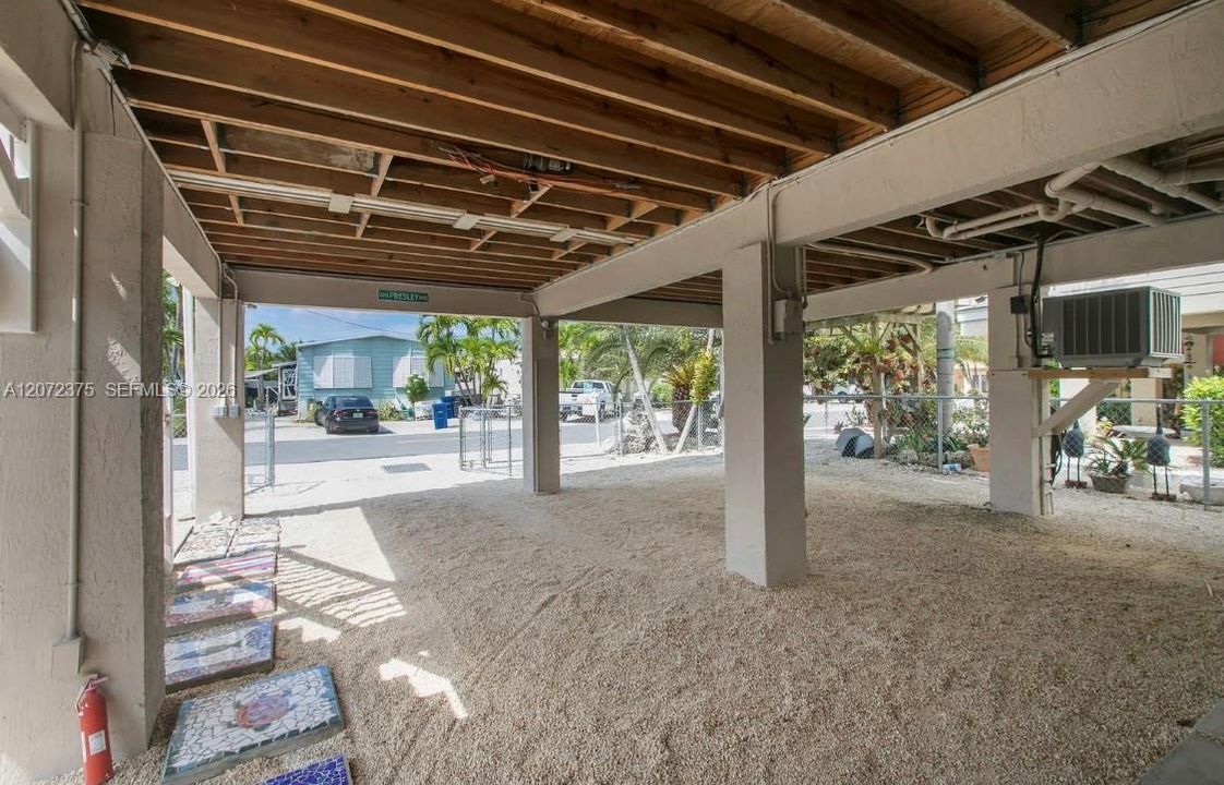 В аренду: $4,800 (3 спален, 2 ванн, 1170 Квадратных фут)