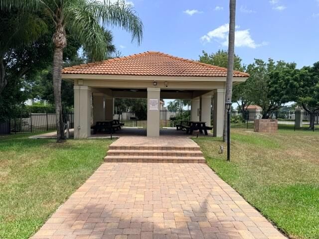 Meadow Lakes Cabana and Picnic Area