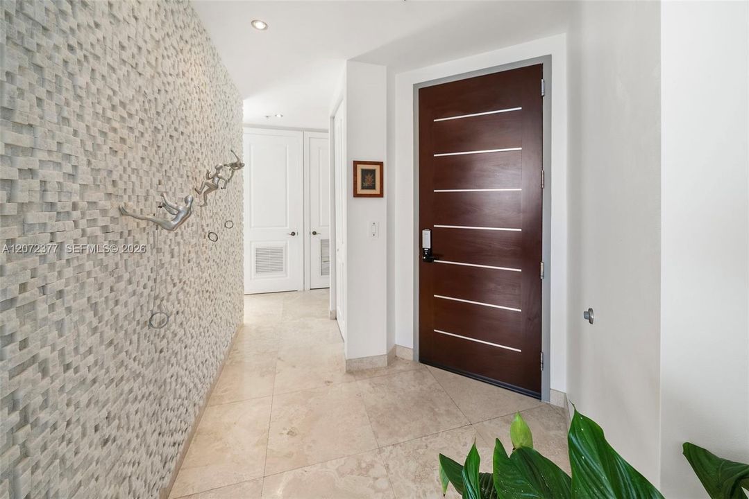 На продажу: $860,000 (3 спален, 2 ванн, 1388 Квадратных фут)