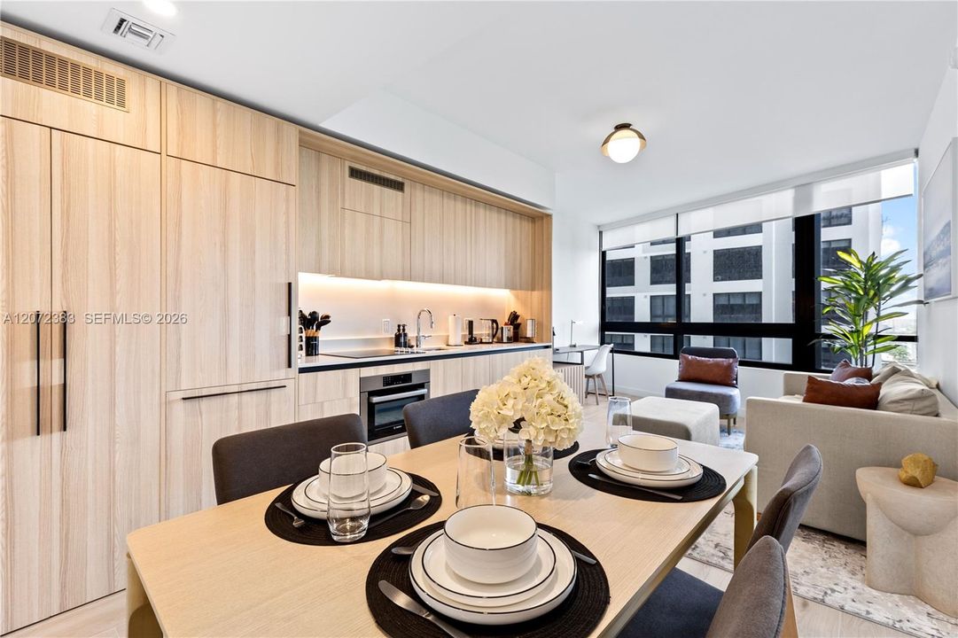 For Rent: $3,400 (1 beds, 1 baths, 558 Square Feet)