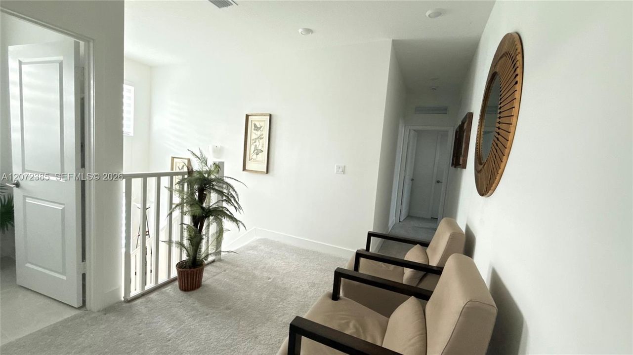 For Rent: $5,500 (3 beds, 3 baths, 1894 Square Feet)