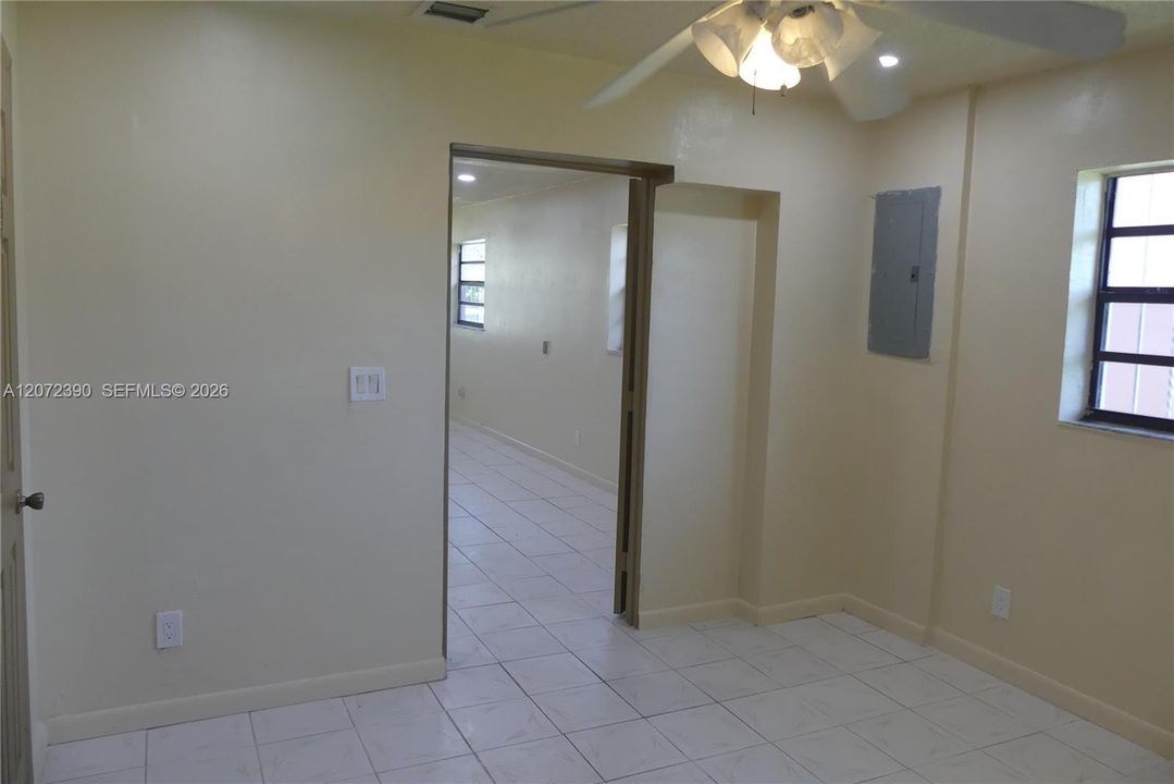 For Rent: $3,150 (3 beds, 2 baths, 1681 Square Feet)