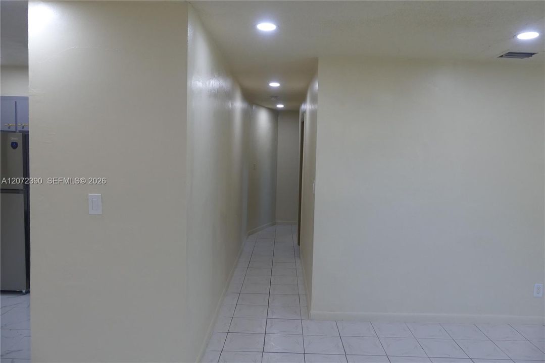 For Rent: $3,150 (3 beds, 2 baths, 1681 Square Feet)