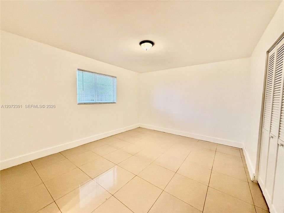 В аренду: $2,200 (3 спален, 2 ванн, 1179 Квадратных фут)