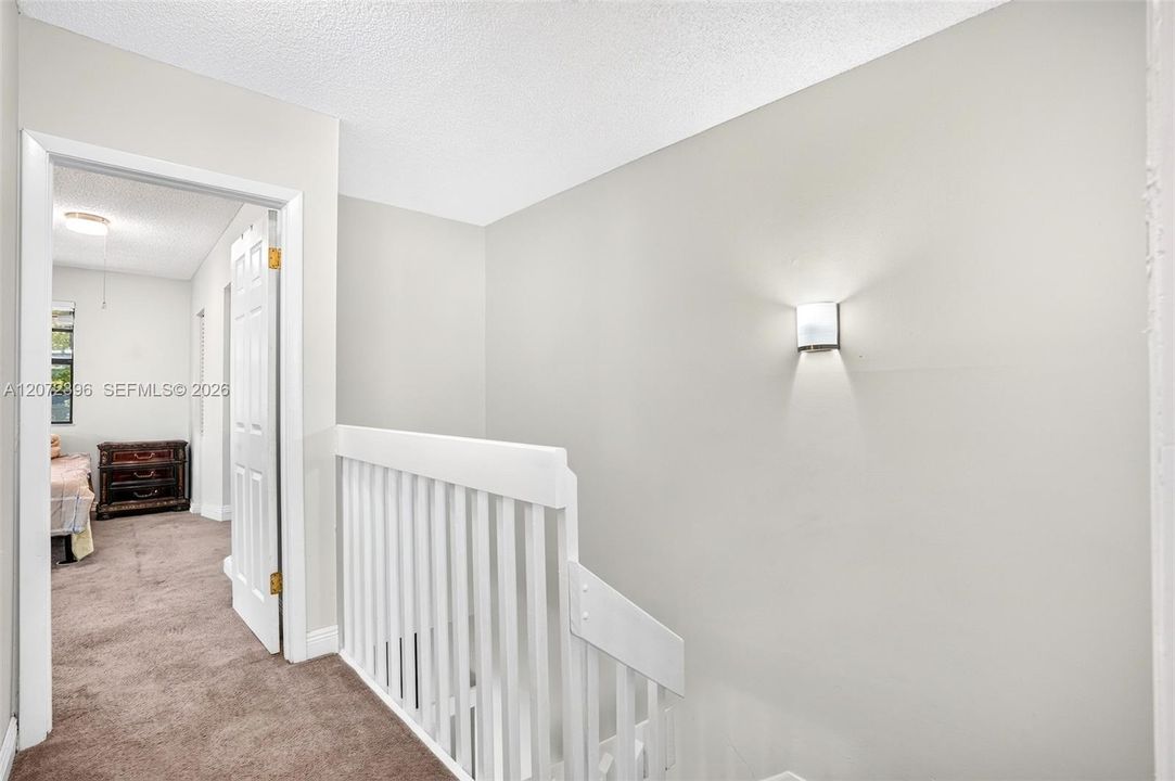 For Sale: $395,000 (2 beds, 2 baths, 1224 Square Feet)