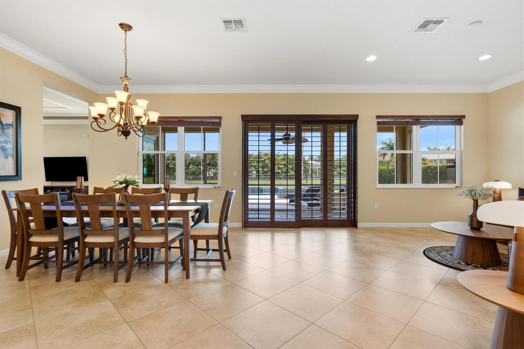 Formal dining