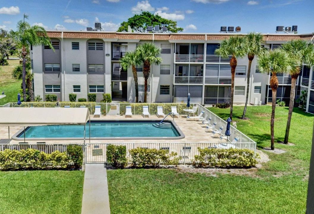 5601 Pool 2