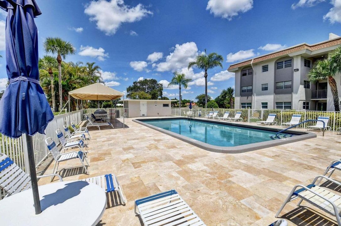 5601 Pool 1