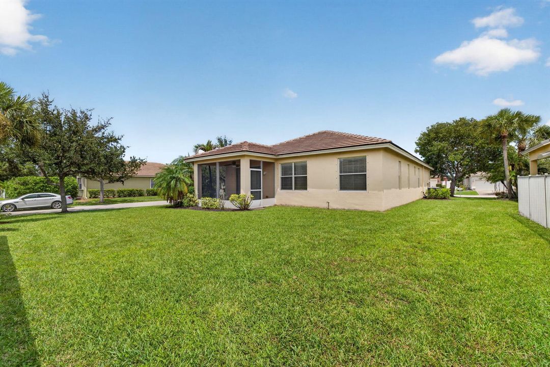 9801 sw glenbrooke30