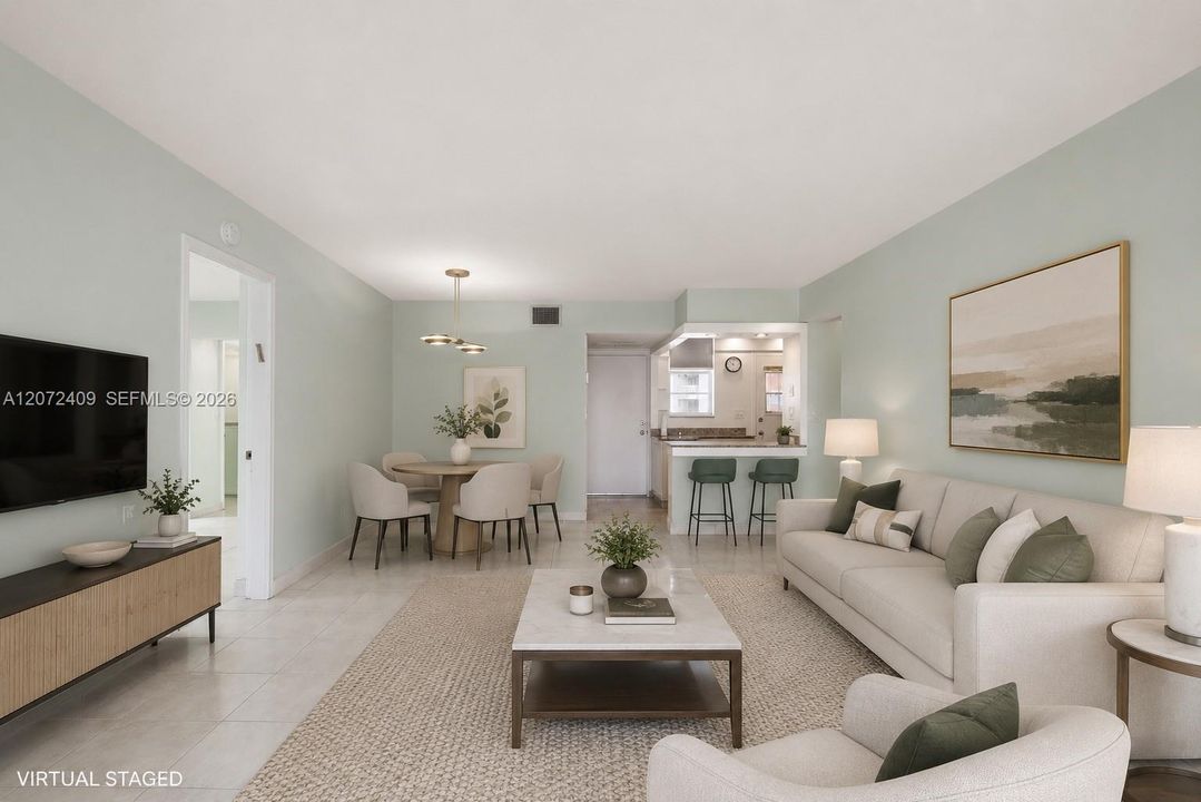 For Sale: $265,000 (2 beds, 2 baths, 1083 Square Feet)