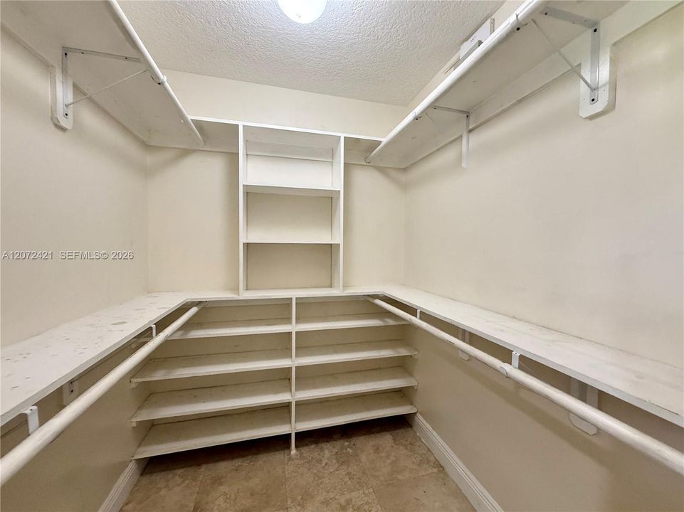 На продажу: $475,000 (2 спален, 2 ванн, 1249 Квадратных фут)