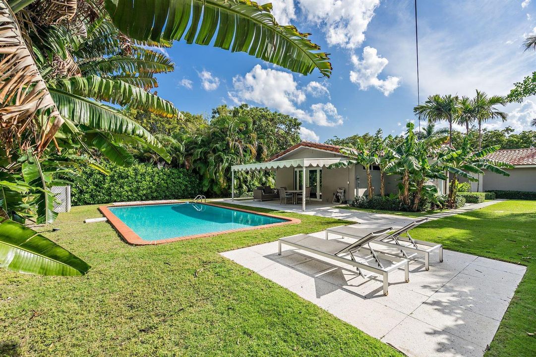 Patio/Pool