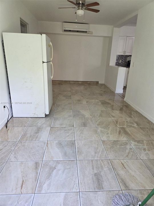En Renta: $2,700 (3 camas, 1 baños, 2904 Pies cuadrados)