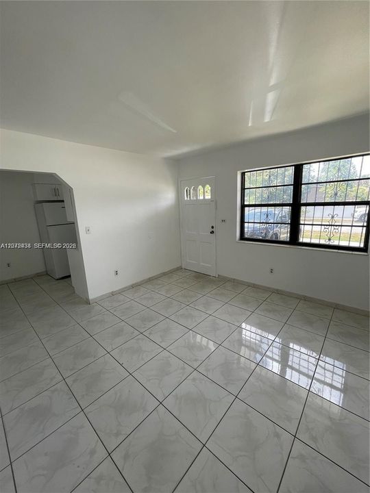 В аренду: $1,650 (2 спален, 2 ванн, 1118 Квадратных фут)