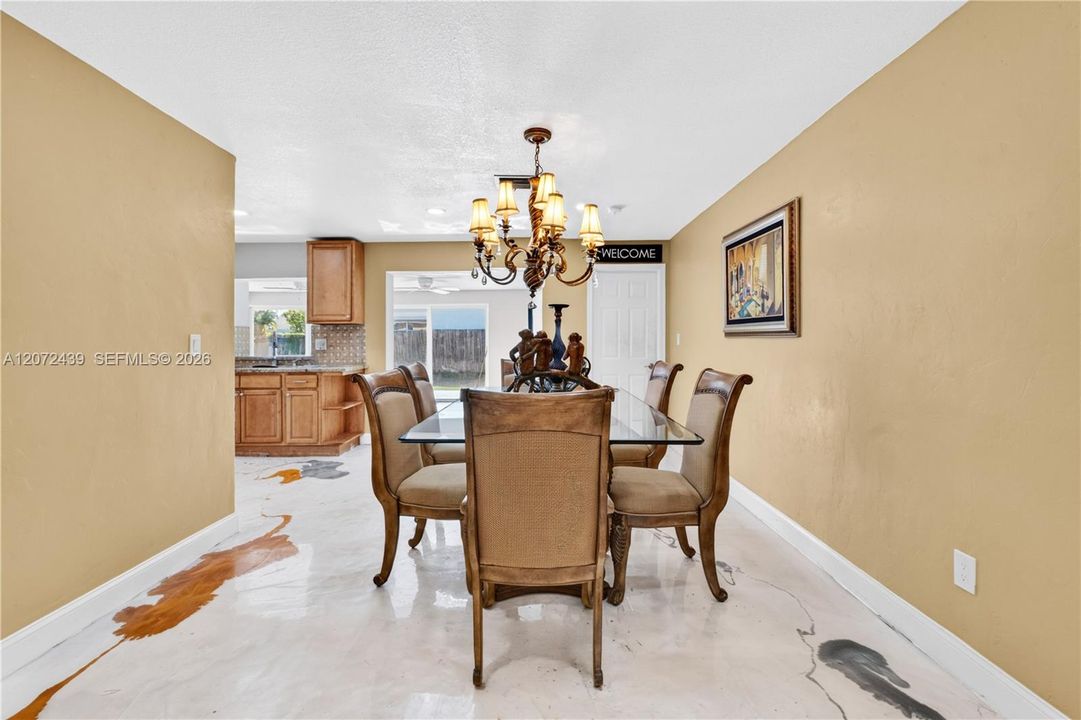 For Sale: $575,000 (4 beds, 2 baths, 2102 Square Feet)
