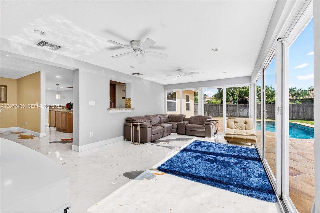 For Sale: $575,000 (4 beds, 2 baths, 2102 Square Feet)