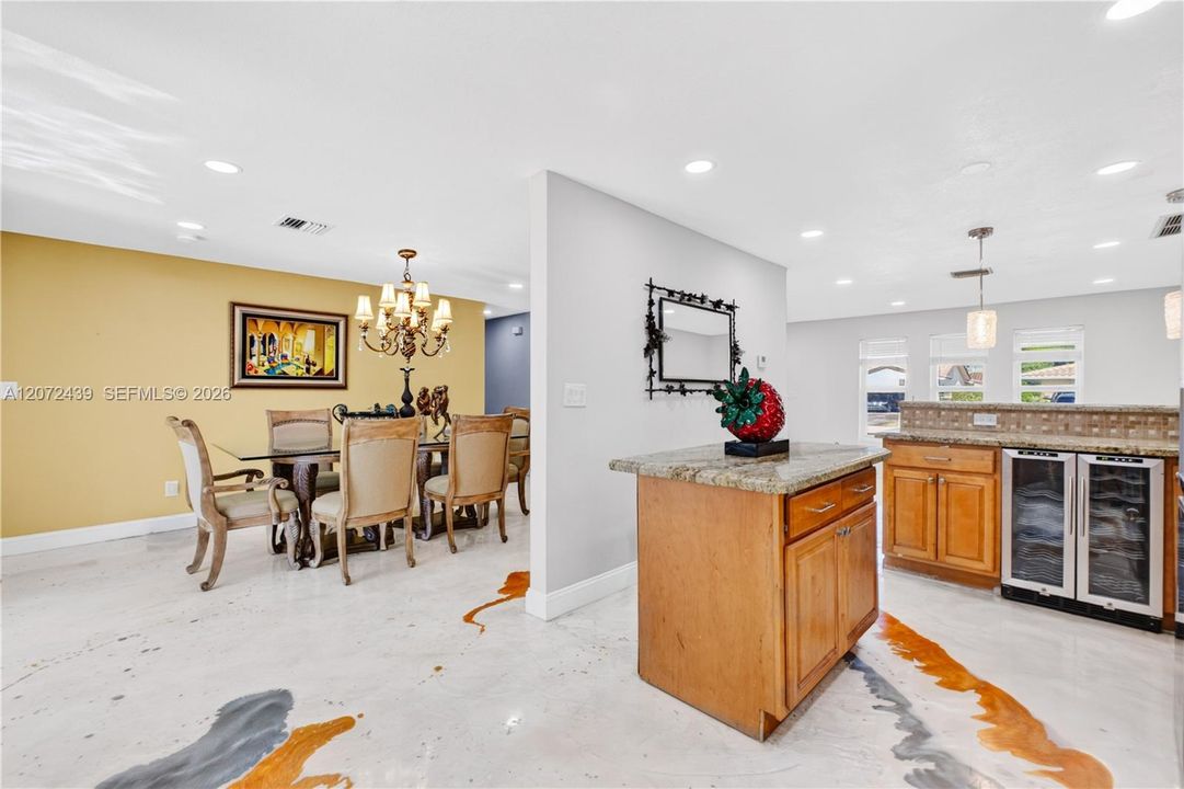 For Sale: $575,000 (4 beds, 2 baths, 2102 Square Feet)