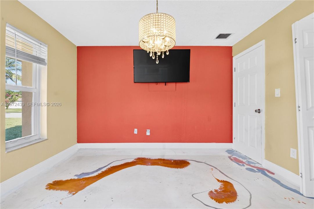 For Sale: $575,000 (4 beds, 2 baths, 2102 Square Feet)