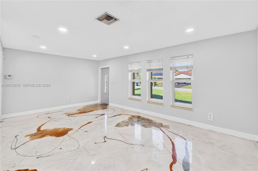 For Sale: $575,000 (4 beds, 2 baths, 2102 Square Feet)