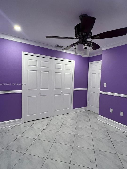 For Rent: $3,800 (4 beds, 2 baths, 1414 Square Feet)