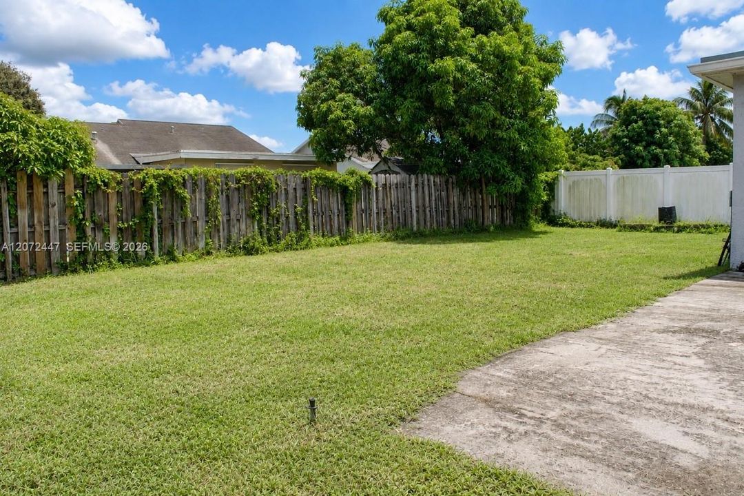 En Venta: $435,000 (2 camas, 2 baños, 1455 Pies cuadrados)