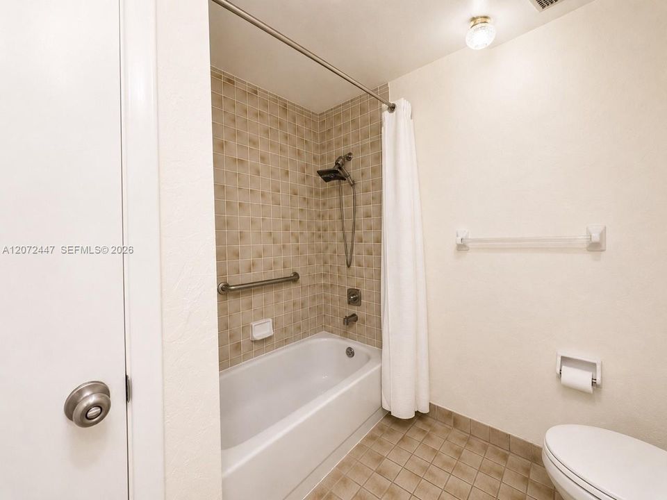 En Venta: $435,000 (2 camas, 2 baños, 1455 Pies cuadrados)