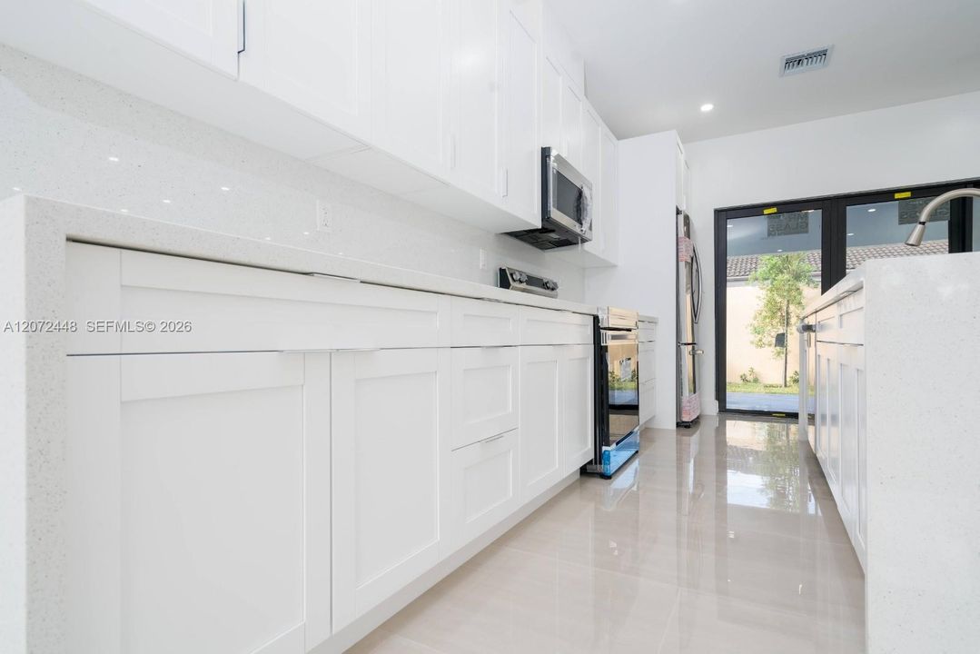 En Renta: $4,900 (4 camas, 4 baños, 2307 Pies cuadrados)