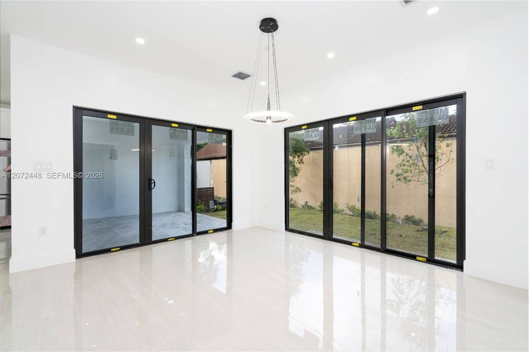 En Renta: $4,900 (4 camas, 4 baños, 2307 Pies cuadrados)