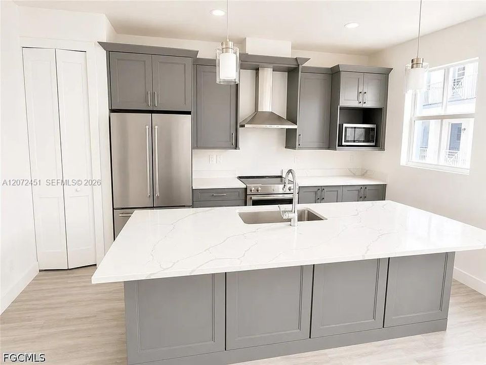 For Sale: $995,000 (3 beds, 3 baths, 0 Square Feet)