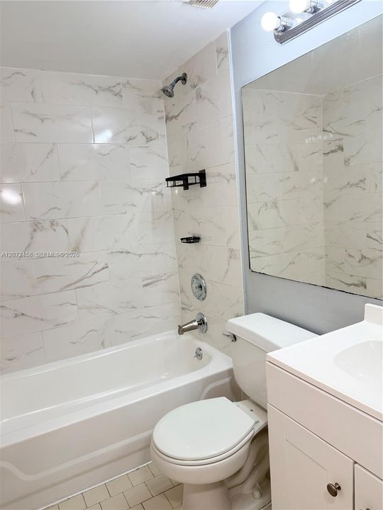 For Rent: $2,250 (3 beds, 2 baths, 1263 Square Feet)