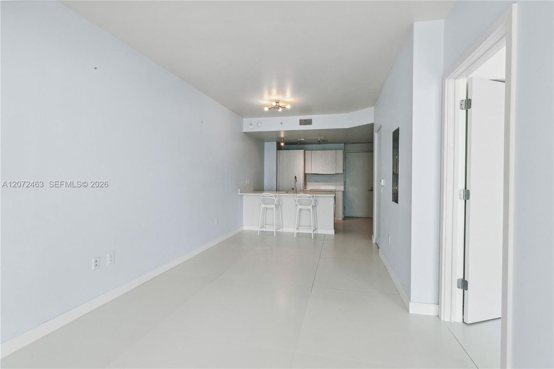 В аренду: $3,350 (1 спален, 1 ванн, 618 Квадратных фут)