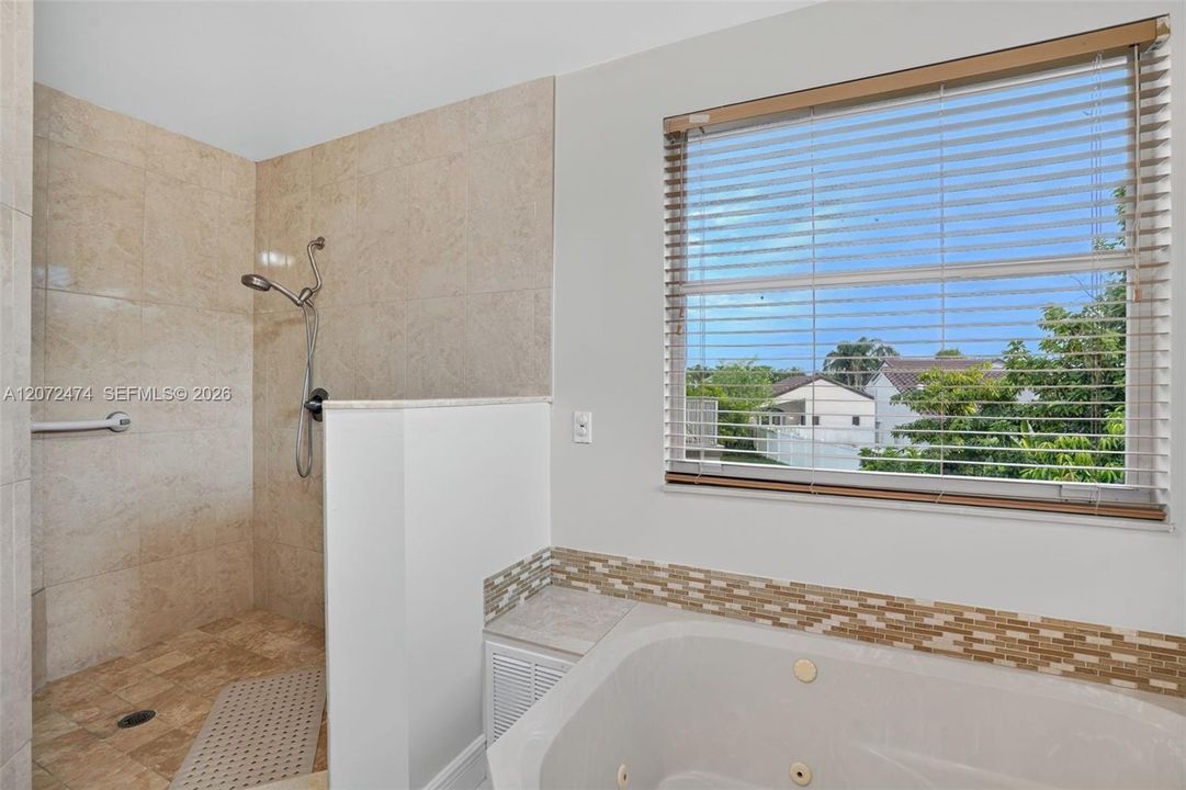 For Sale: $724,999 (4 beds, 3 baths, 2213 Square Feet)