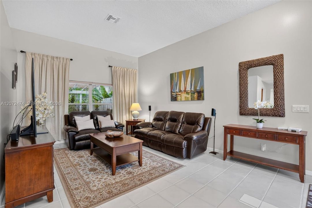 For Sale: $724,999 (4 beds, 3 baths, 2213 Square Feet)