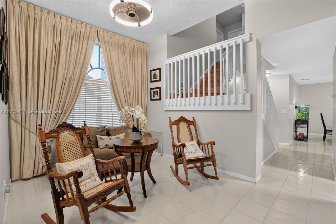 For Sale: $724,999 (4 beds, 3 baths, 2213 Square Feet)