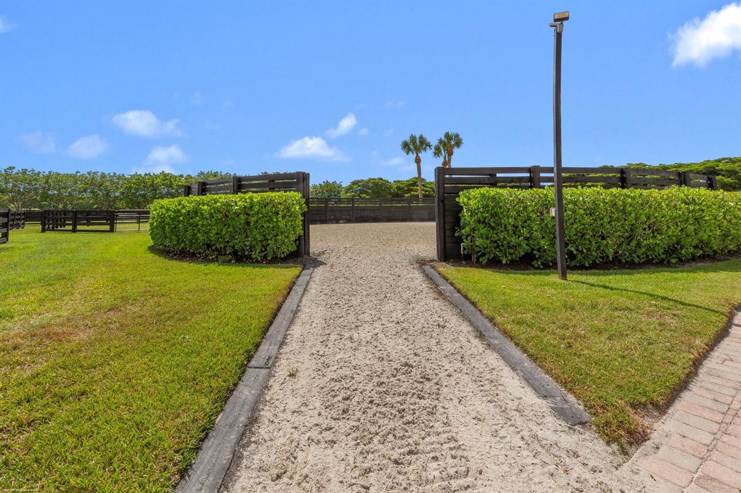 3382 Grand Prix Farms Rd 073