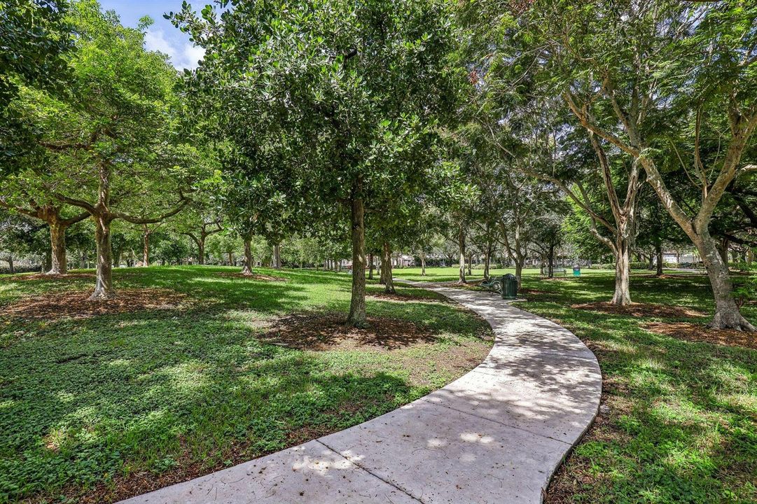 79-web-or-mls-Heritage Dr-1408-904