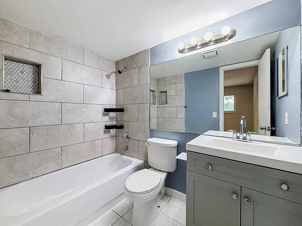 207 Tropic Isle Drive #113-42