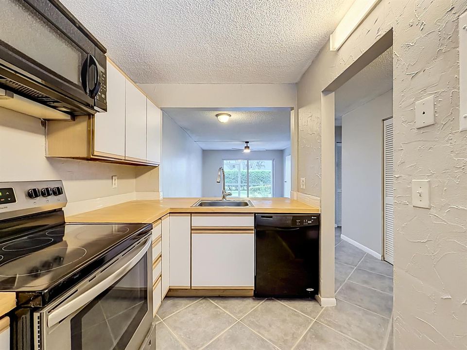 207 Tropic Isle Drive #113-21