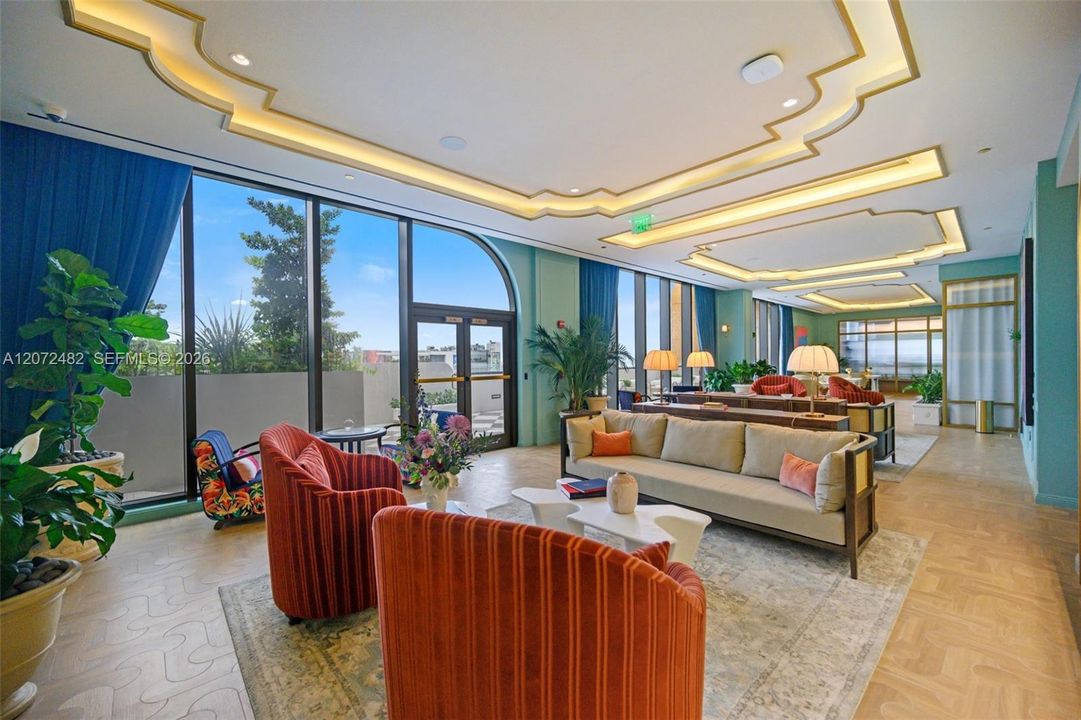 В аренду: $4,000 (1 спален, 1 ванн, 528 Квадратных фут)