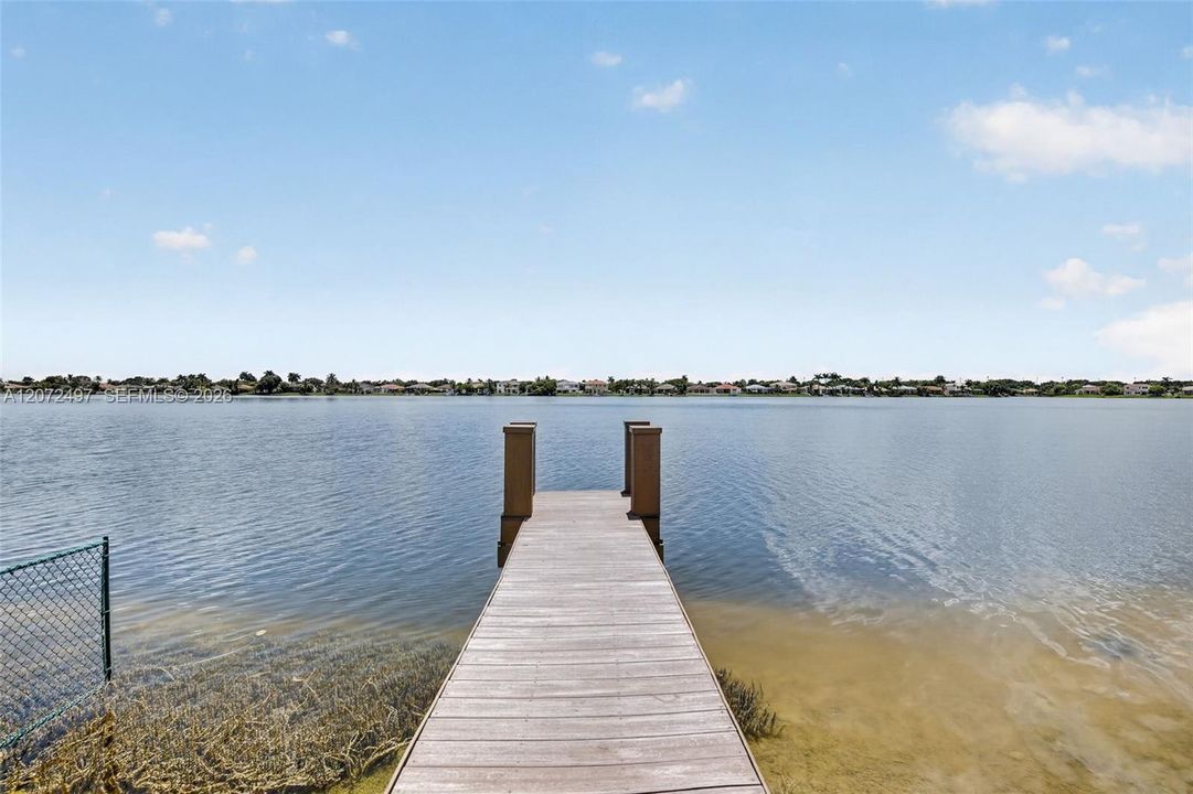 For Sale: $849,900 (4 beds, 3 baths, 2078 Square Feet)