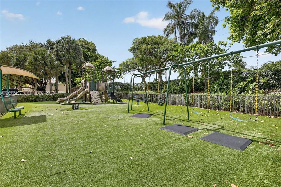 For Sale: $849,900 (4 beds, 3 baths, 2078 Square Feet)