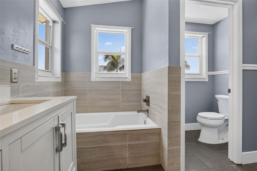 For Sale: $849,900 (4 beds, 3 baths, 2078 Square Feet)