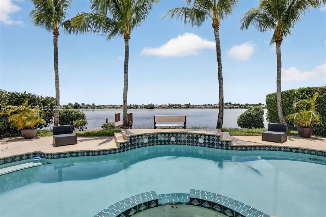 For Sale: $849,900 (4 beds, 3 baths, 2078 Square Feet)